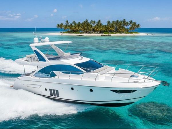 Azimut Fly 50'  KILAUEA