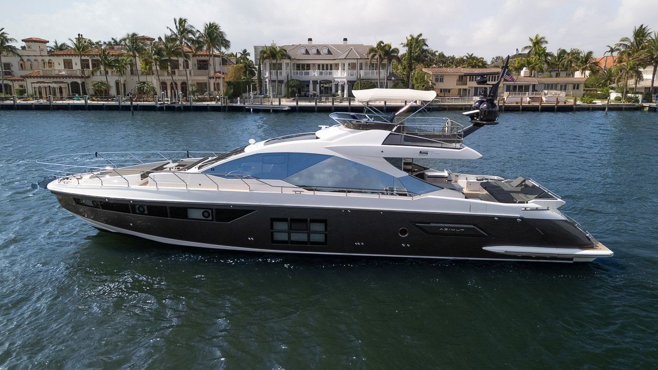 Azimut S7' Max Will Power' D — yacht charter in Miami