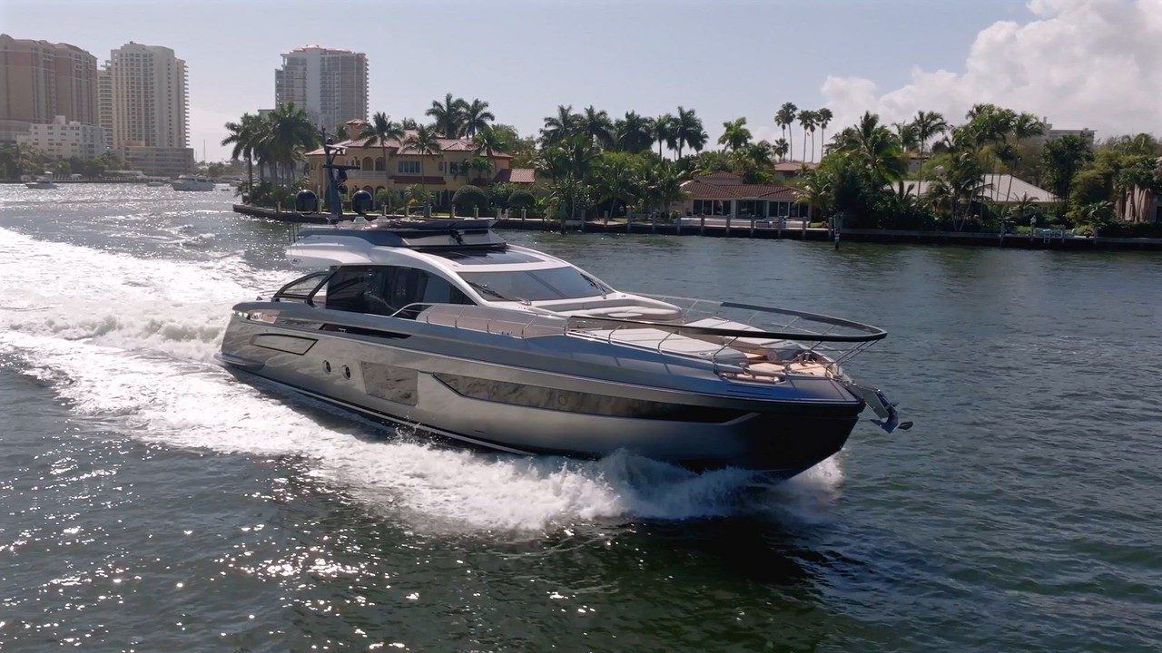 Azimut S8' XTREME — superyacht charter in Miami
