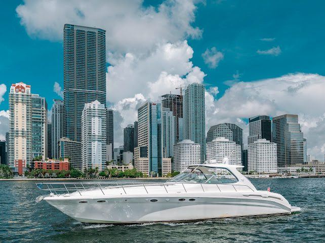 Sea Ray 60' — yacht charter in Miami