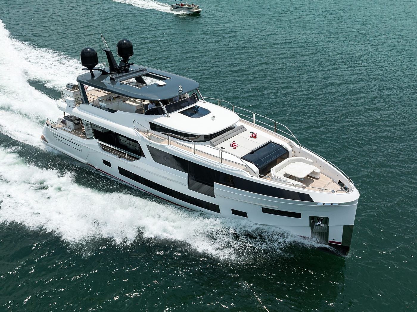 Sirena 88' Saint — superyacht charter in Miami