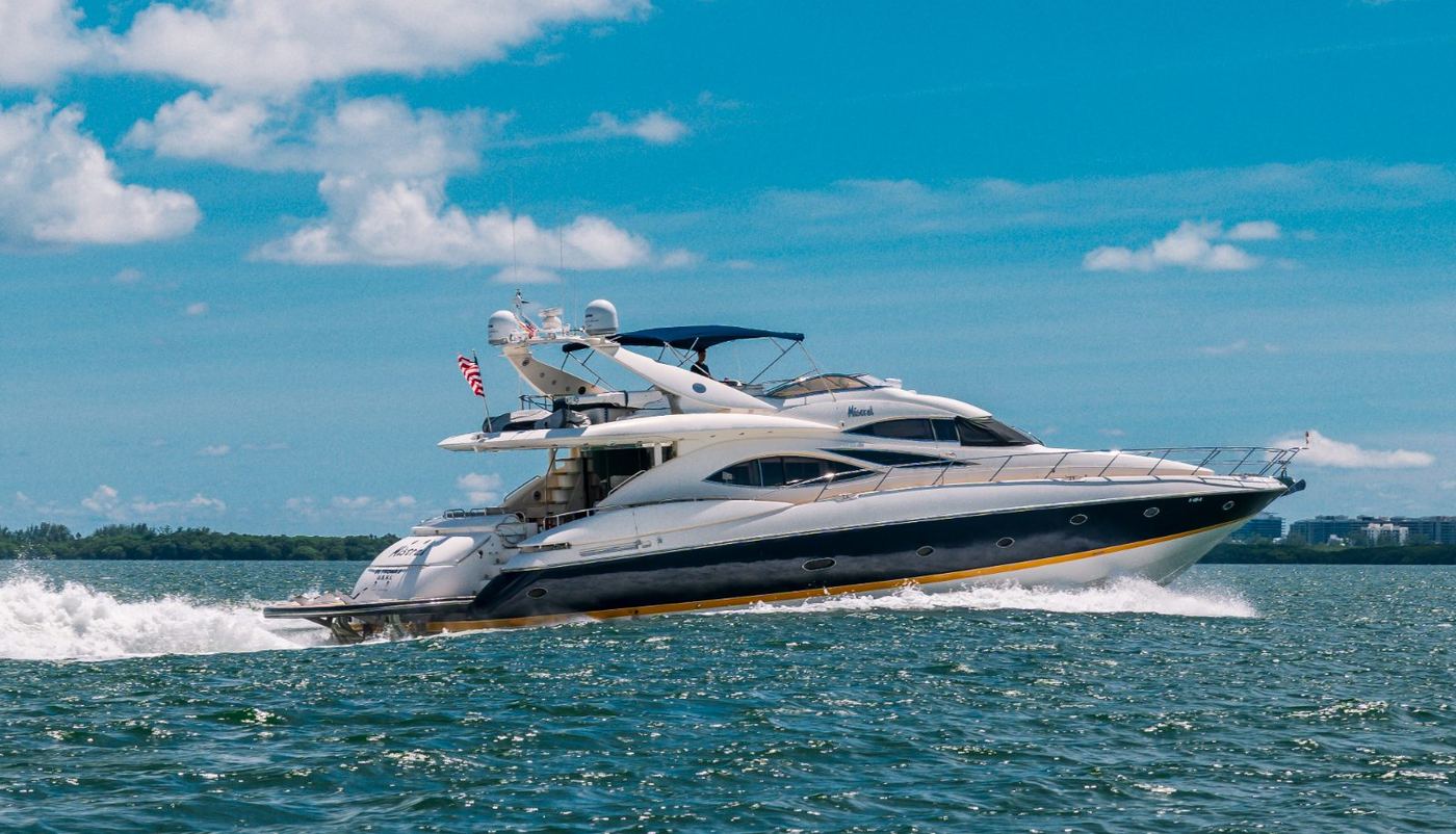 Sunseeker 88' Mistral — superyacht charter in Miami